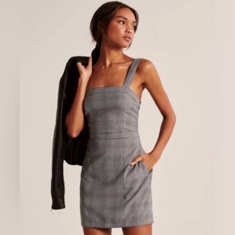 Abercrombie & Fitch Gray Plaid Dress XSP